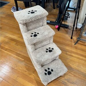 Custom pet steps for small dog